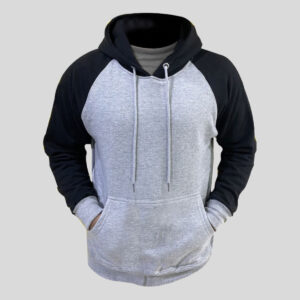 Top in soft hoodie fabric. Slightly looser fit and ribbing around the neckline, cuffs, and hem. Soft brushed inside.